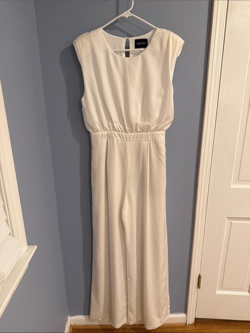 DO+BE White Sleeveless Wide-Leg Jumpsuit